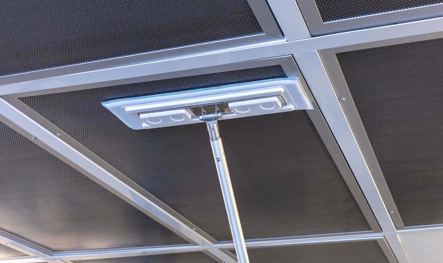 Cleanroom_vertikleanmaxceiling-2