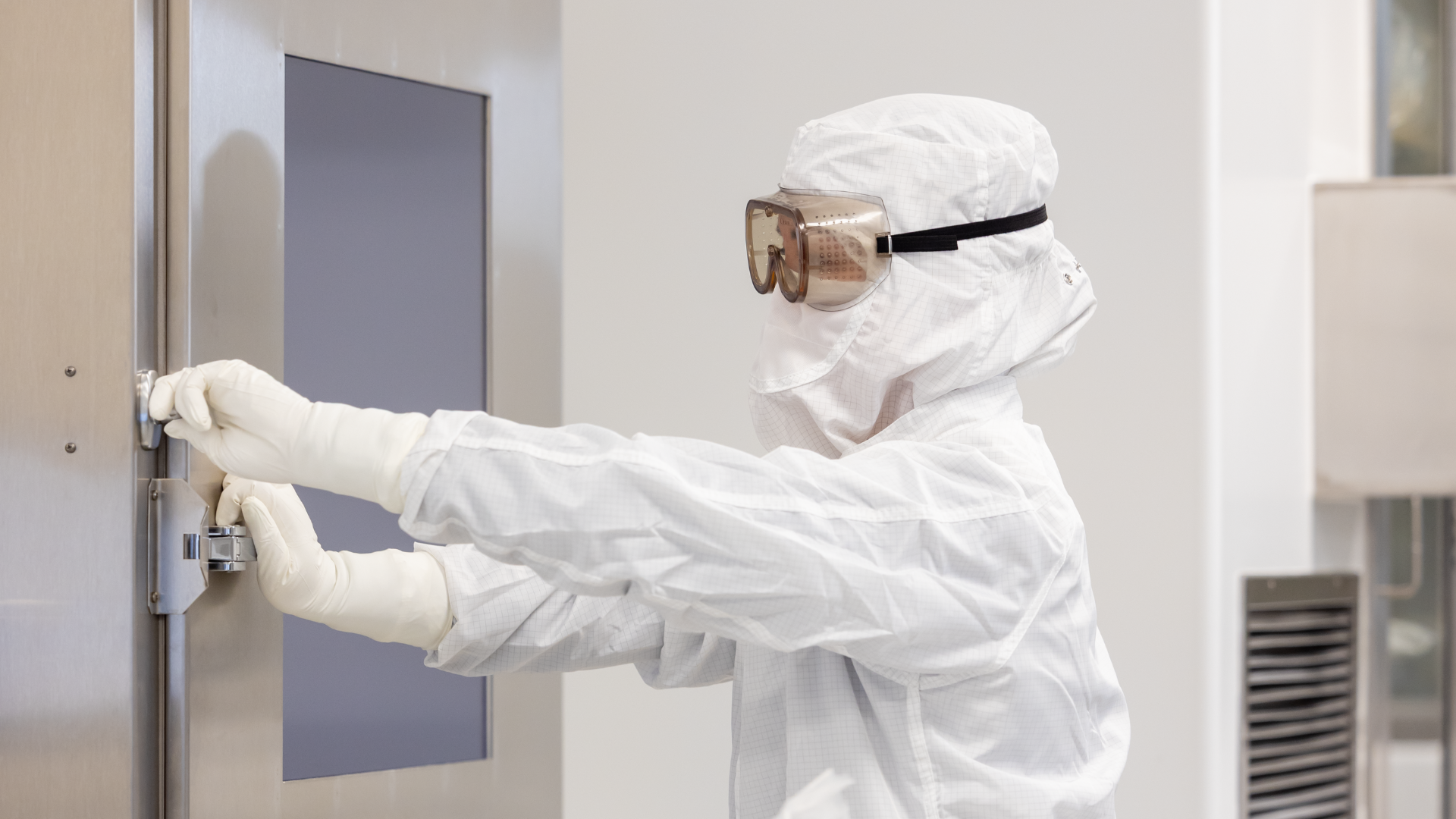 content.featured_image_alt_text